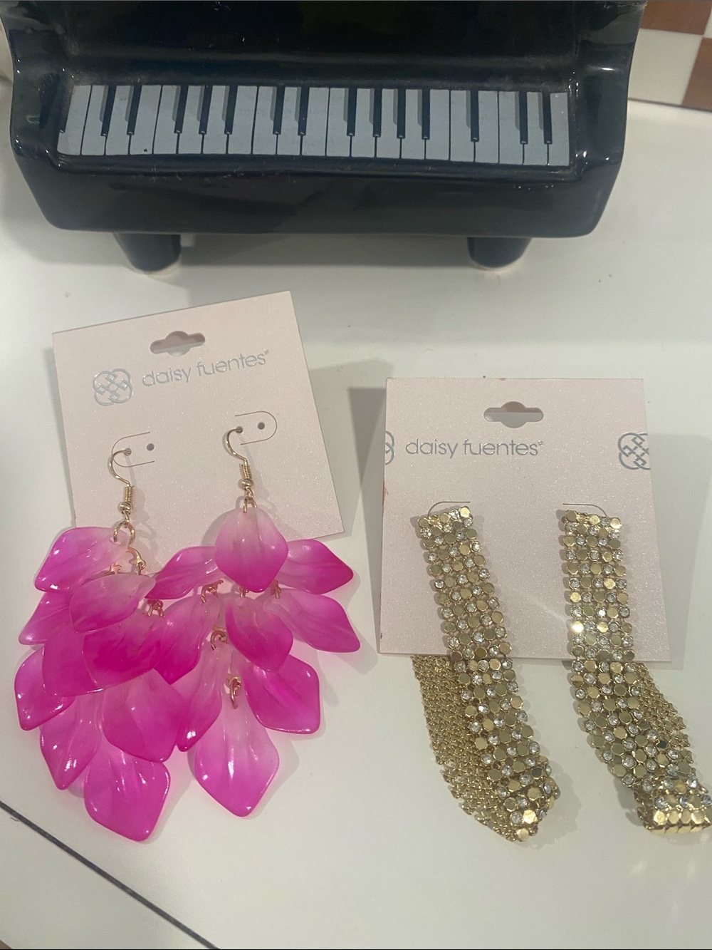 Daisy Fuentes bundle 2 pair of earrings.